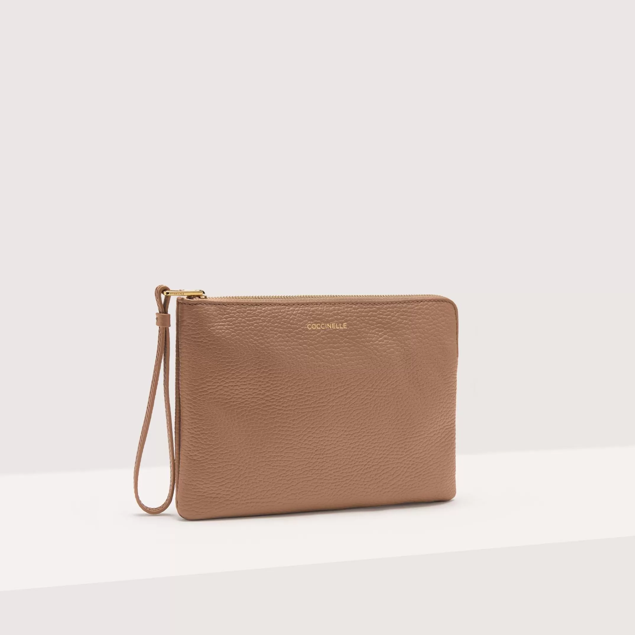 Shop Alisas Medium Pochette